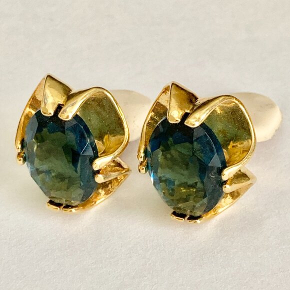 Vintage Montana Blue Glass Clip On Earrings Jeweled Cut Gold Plated Huggie 70s - Picture 6 of 9